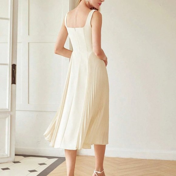 Elegant Corset upper Pleated Midi Dress Beige - Picture 4 of 7